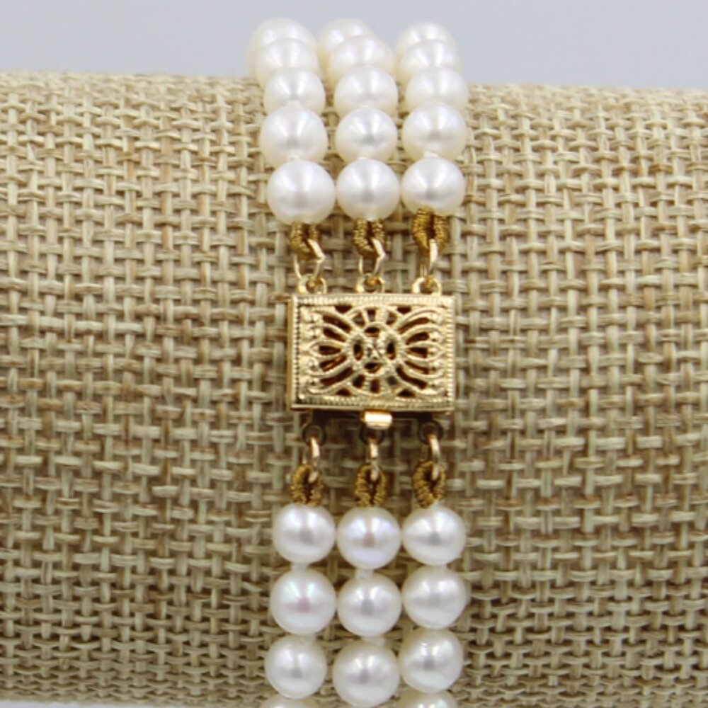 14K Three Strand Pearl Bracelet